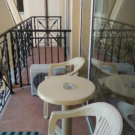 Aparthotel Апартменты Комплекс Атриум *